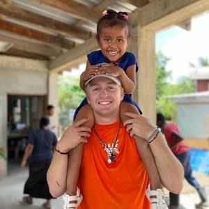 Meet your Posher, Chase